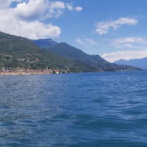 Il Caminetto Di Mario , Saló Italien