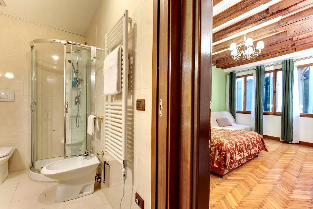 San Marco Superior Apartments By Wonderful Italy Венеция 0*,  Италия